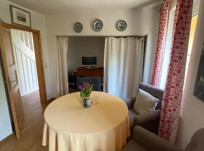 Weissburgunder Am Weinberg * Naumburg (Saale)